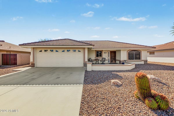 2266 S OLIVEWOOD, MESA, AZ 85209 - Image bb99f3861b4d704fa3713f896fcced34/511550862