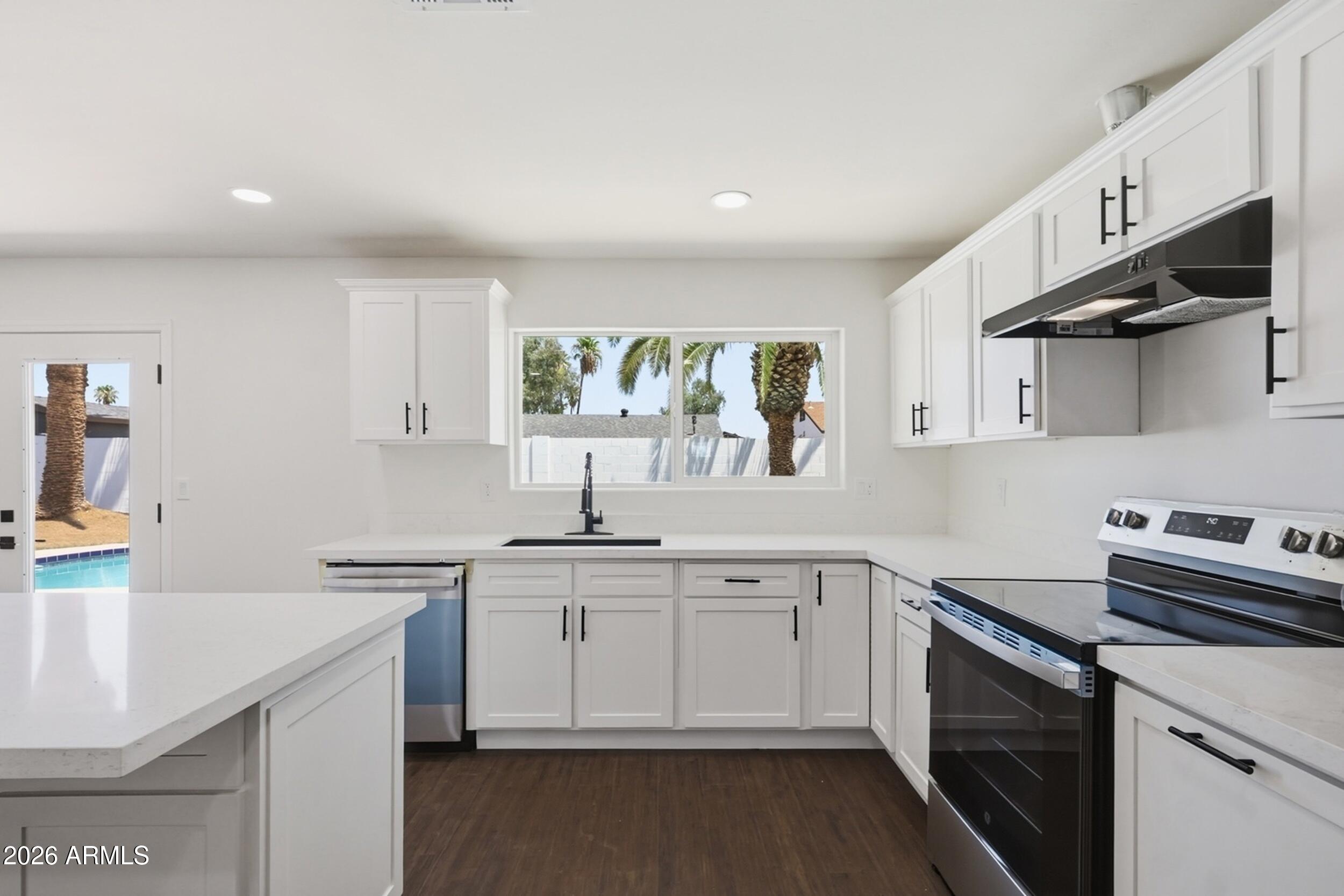 3518 E Angela Drive