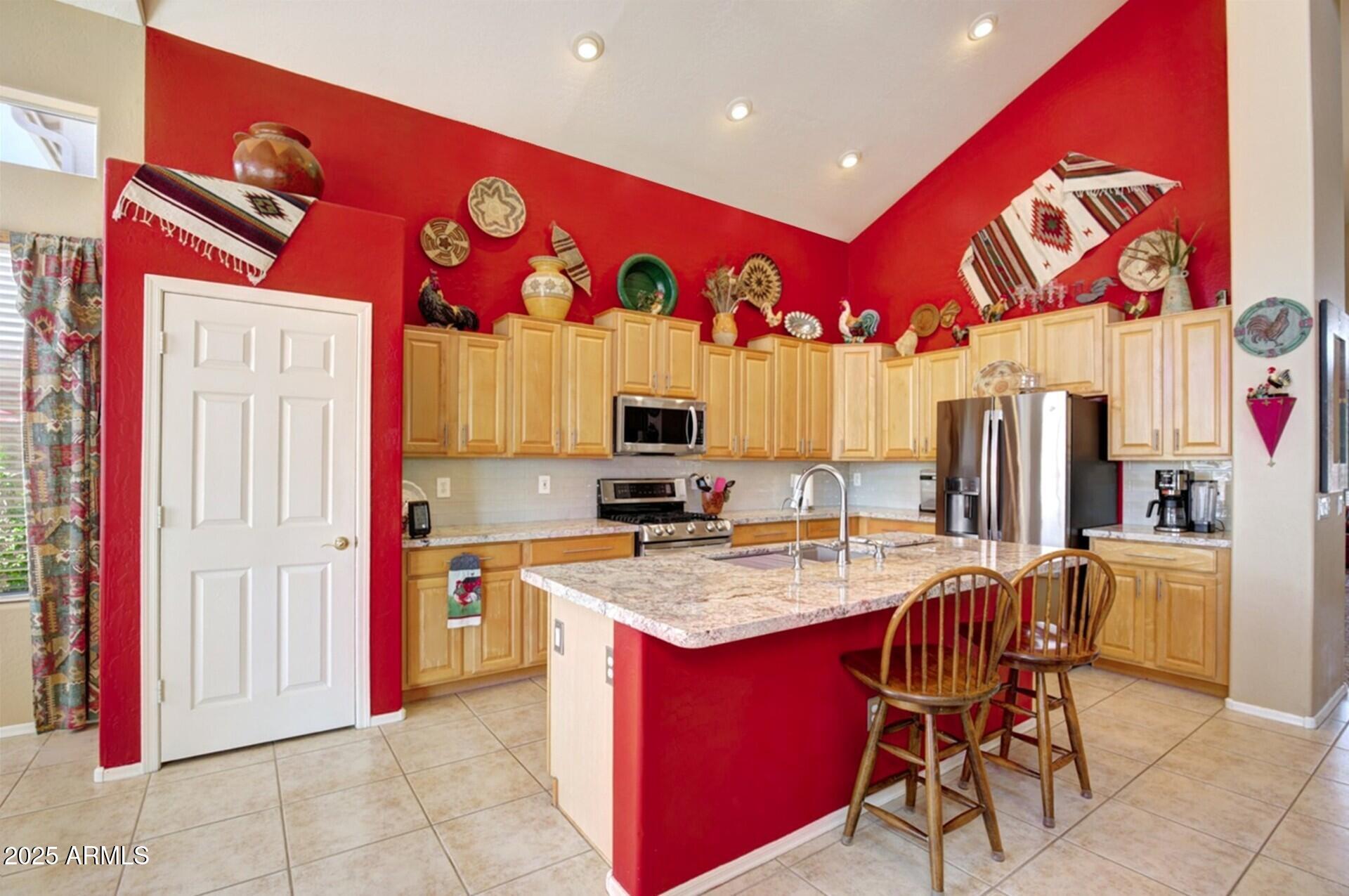 6839 W El Cortez Place