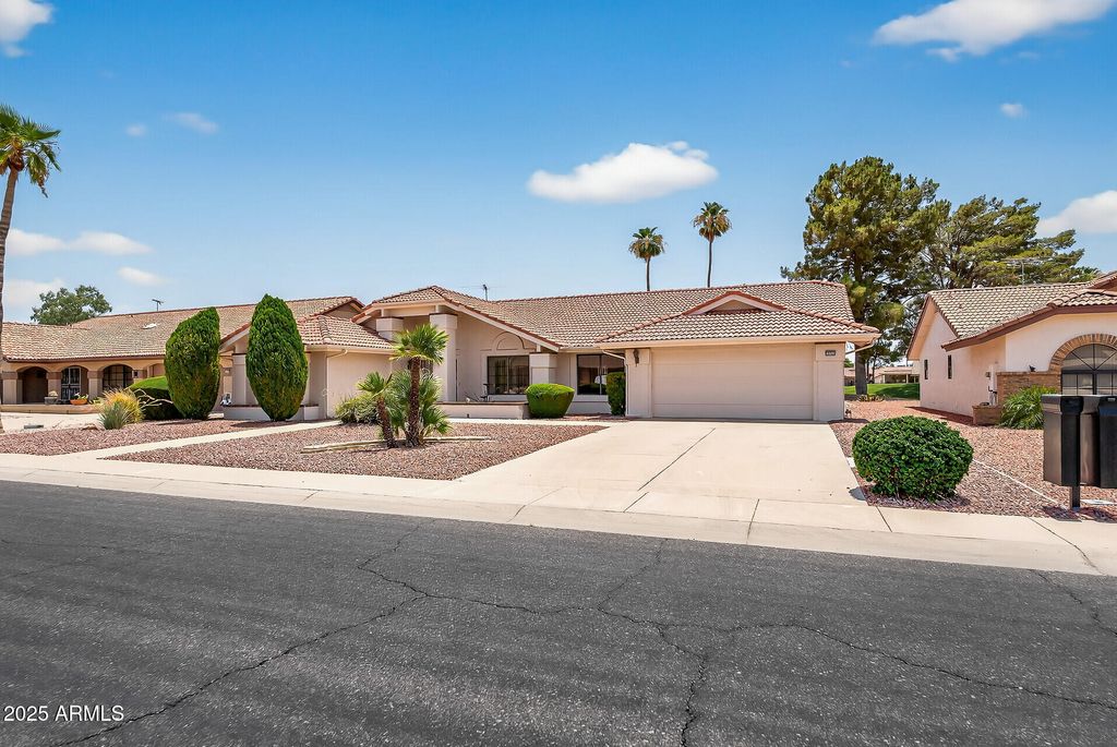Photo of 13711 W Gable Hill Drive, Sun City West, AZ 85375 (MLS # 6887019)
