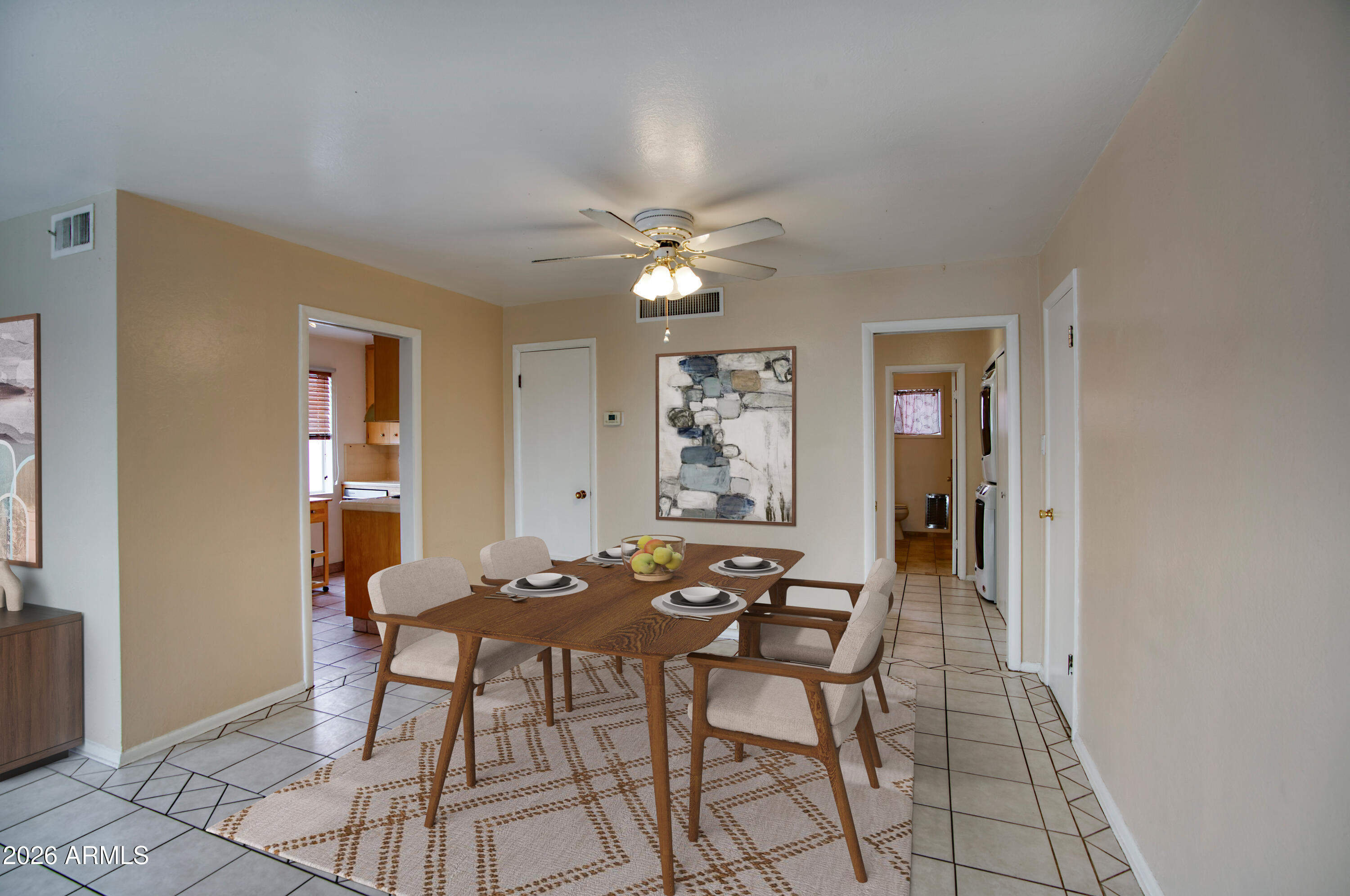 130 E CORONADO Road 16