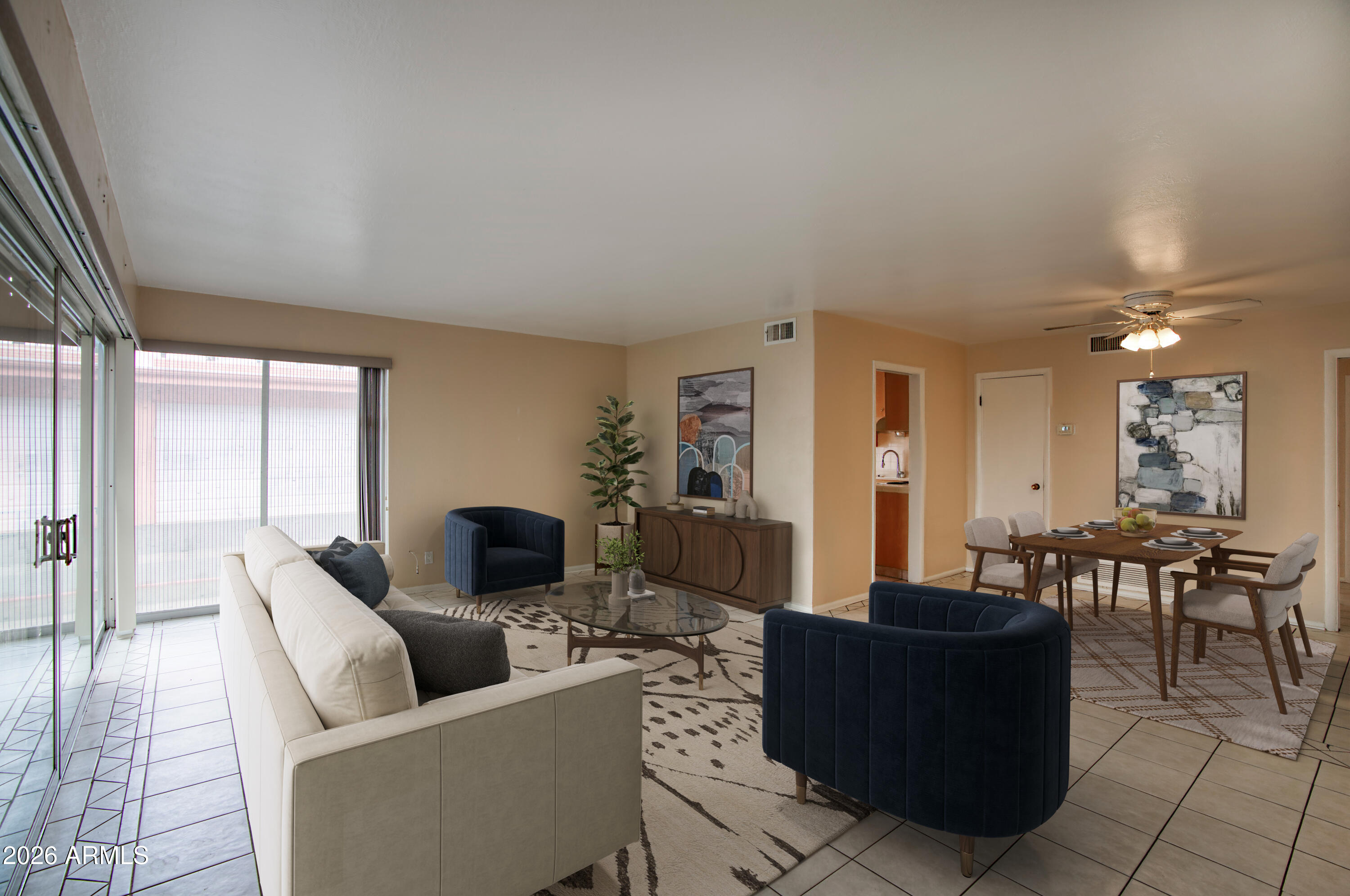 130 E CORONADO Road 16