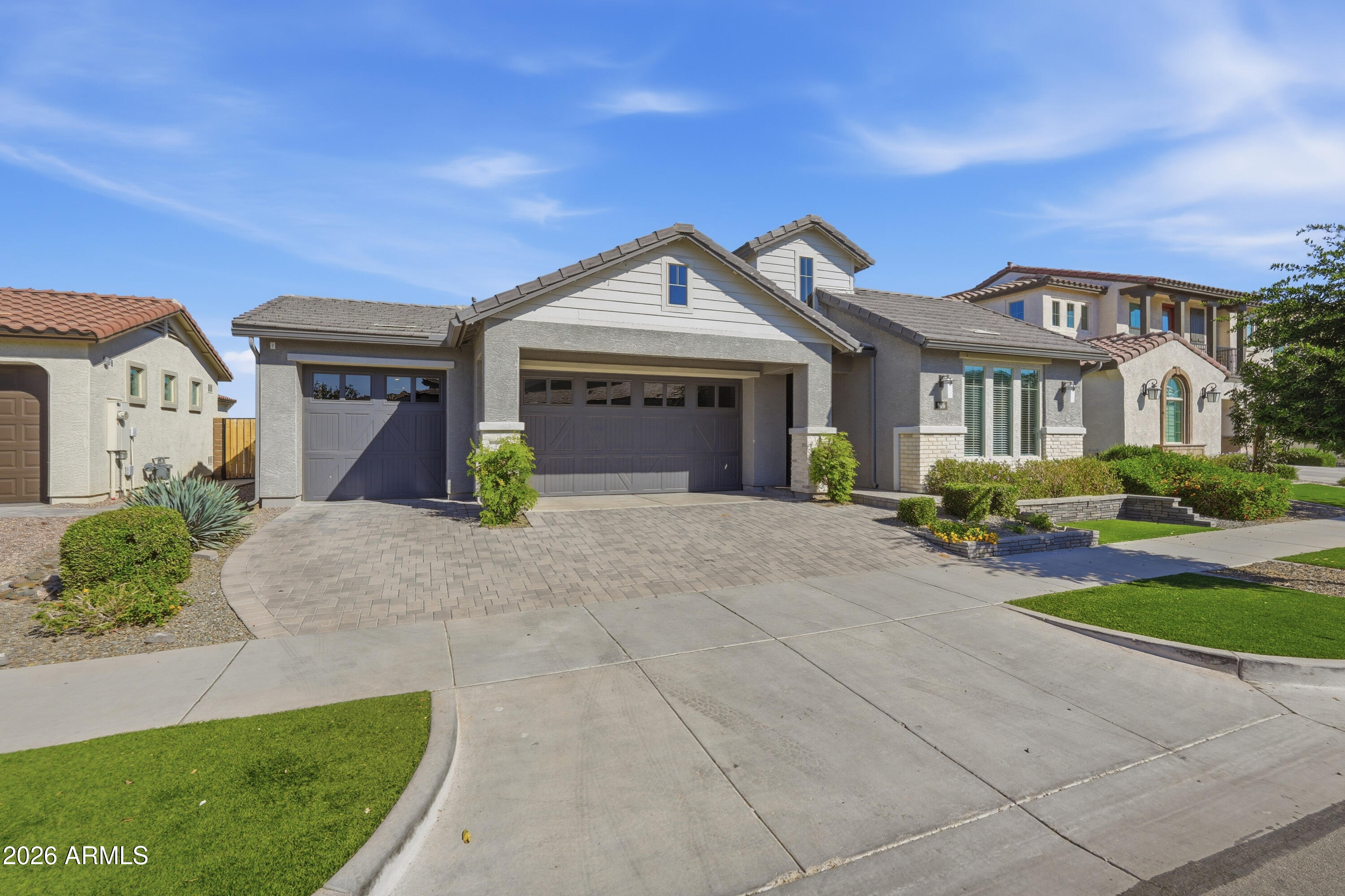 9616 E RAINBOW Avenue