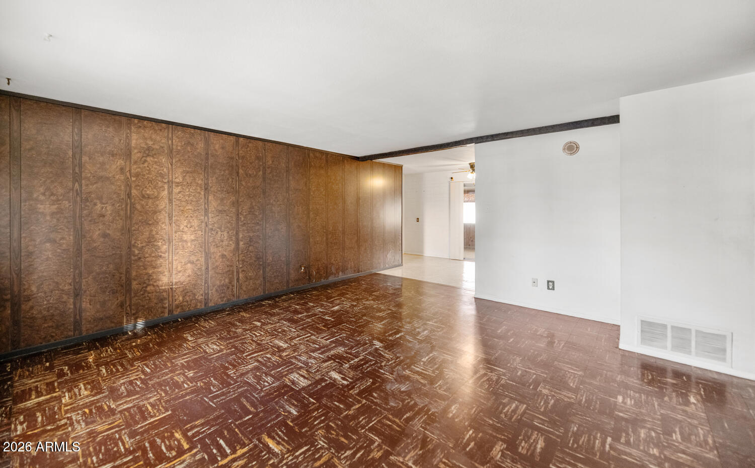 4848 W HIGHLAND Avenue