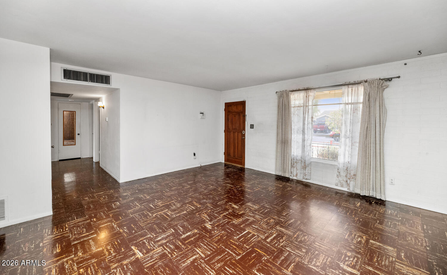 4848 W HIGHLAND Avenue