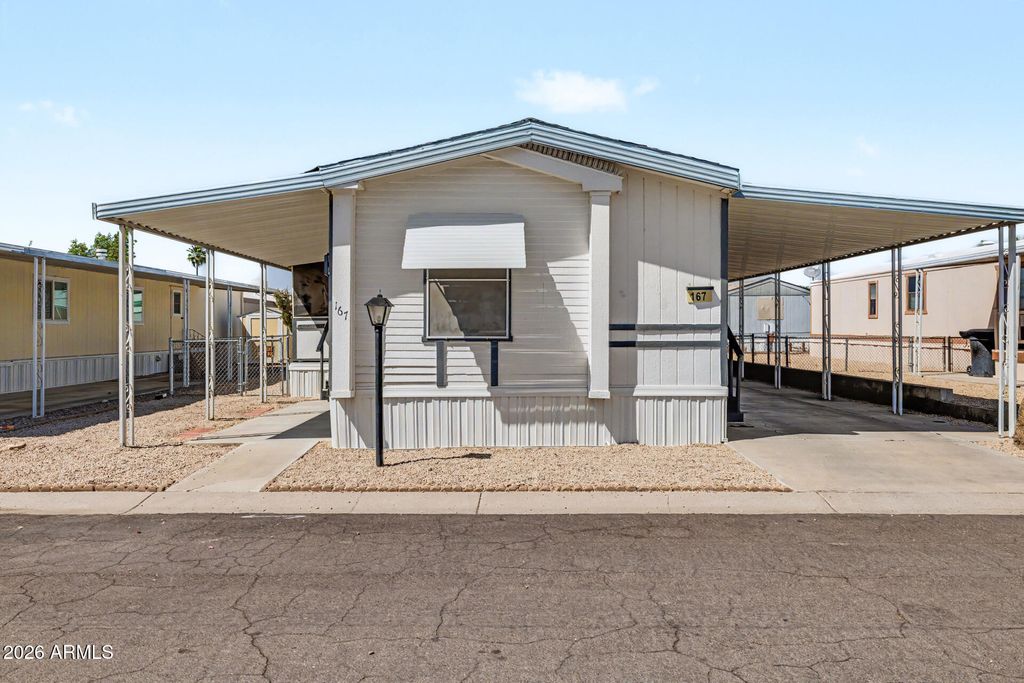 Photo of 7810 W Peoria Avenue #167, Peoria, AZ 85345 (MLS # 7017735)