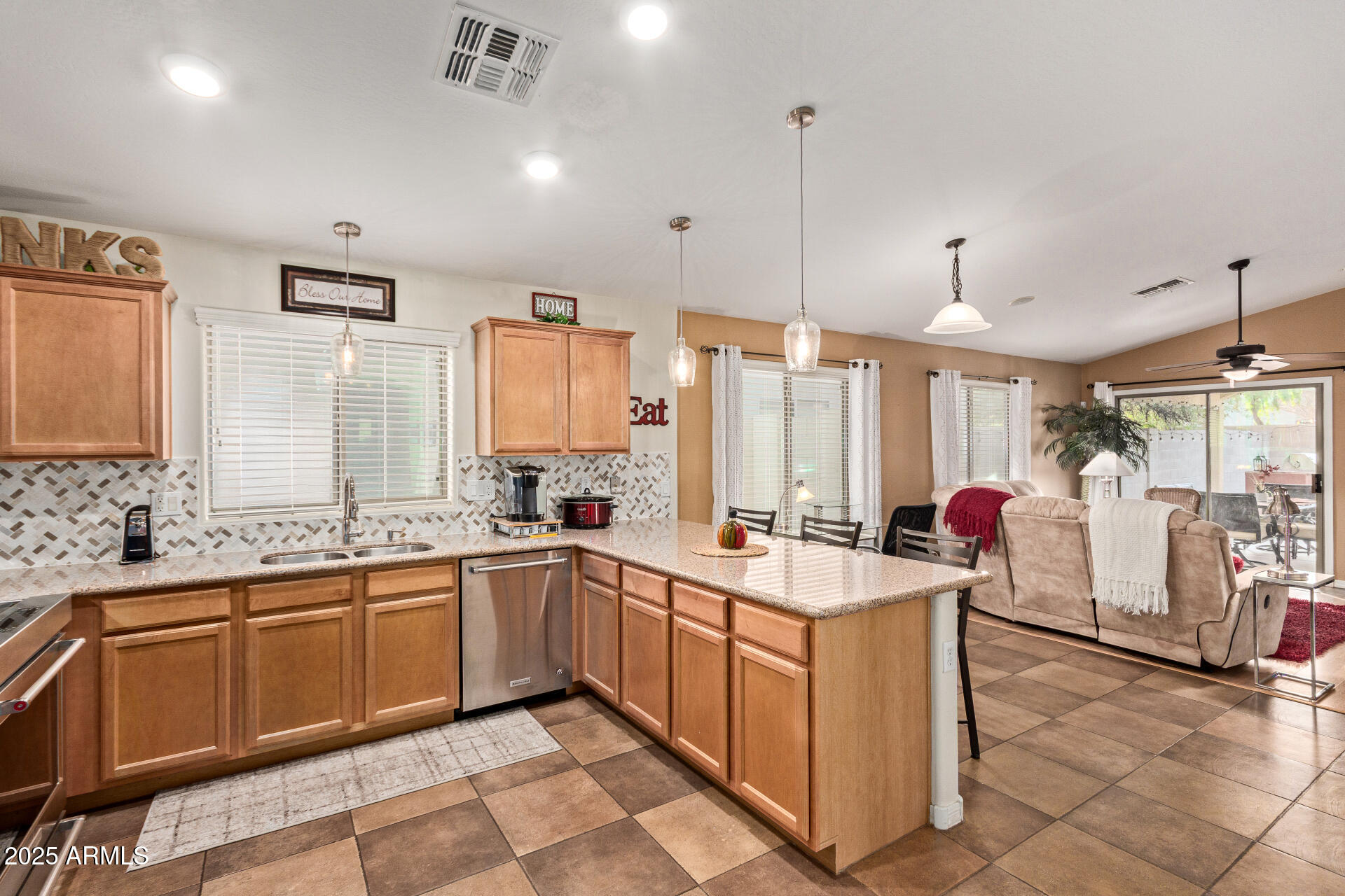 33818 N WINDMILL Run