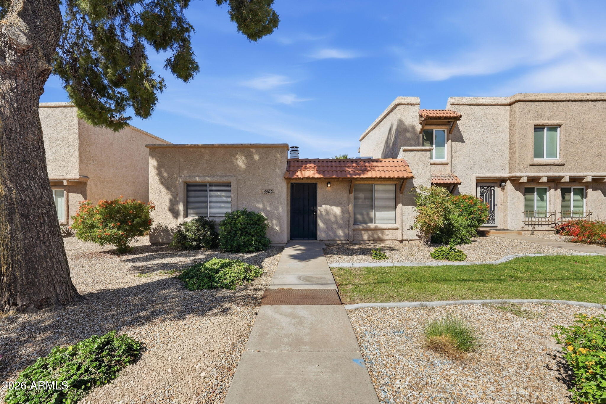 5902 N GRANITE REEF Road