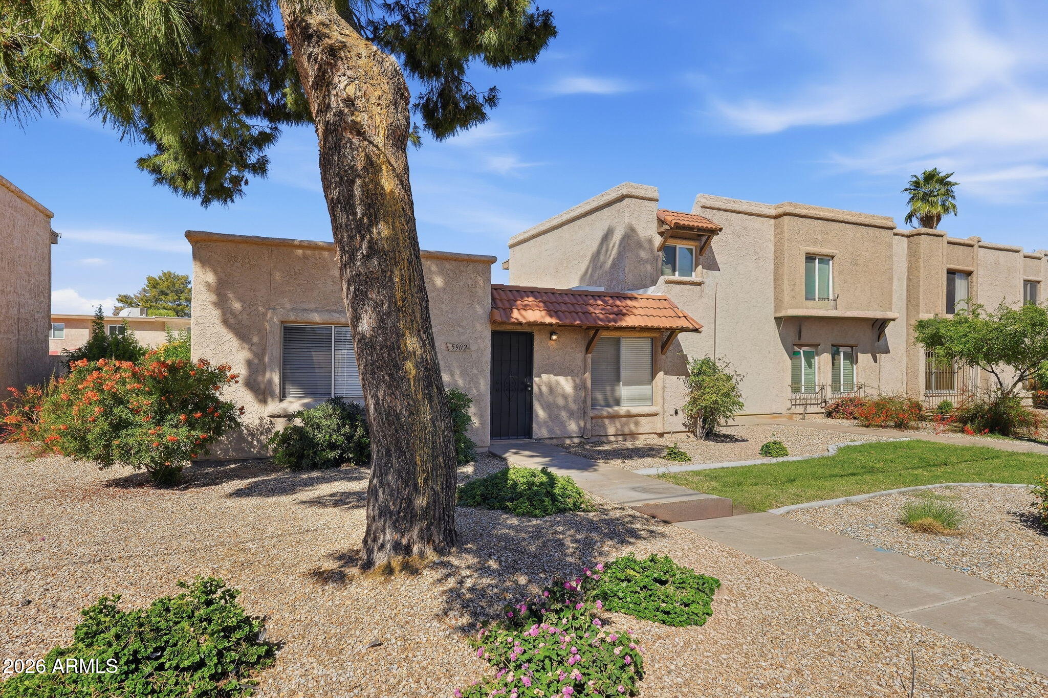 5902 N GRANITE REEF Road