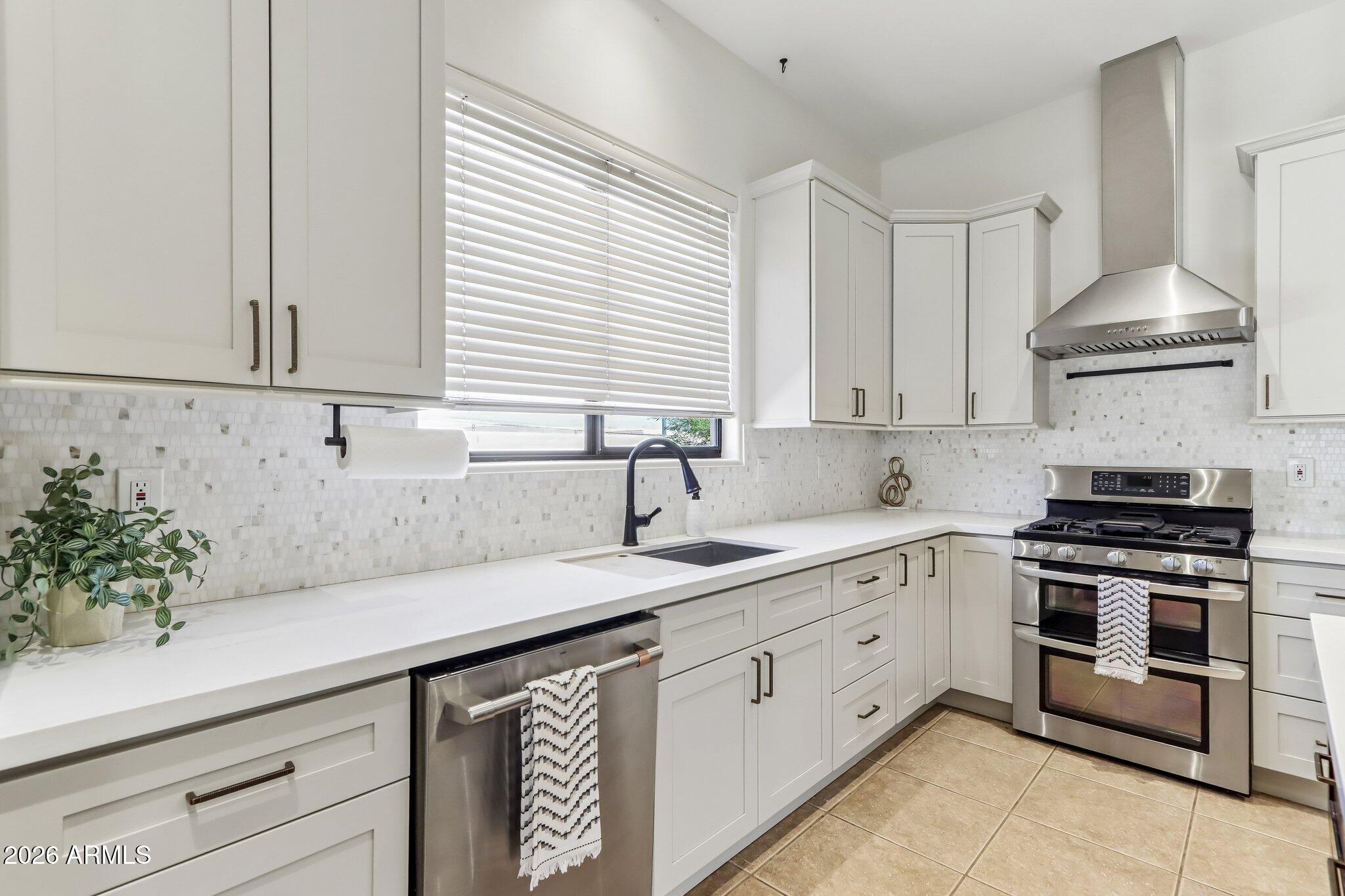 16540 E EL LAGO Boulevard 18