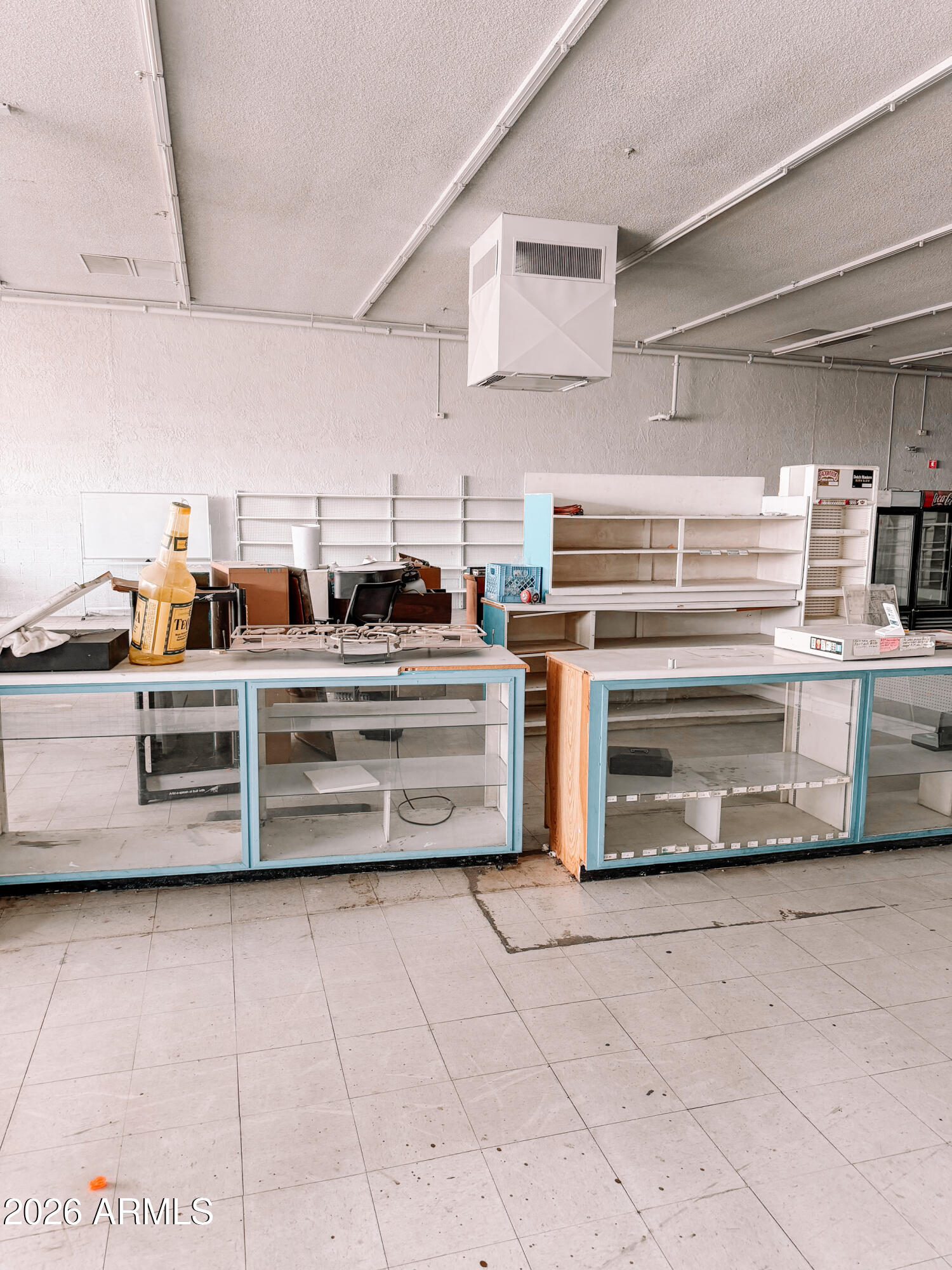 1330 N SAN ANTONIO Avenue