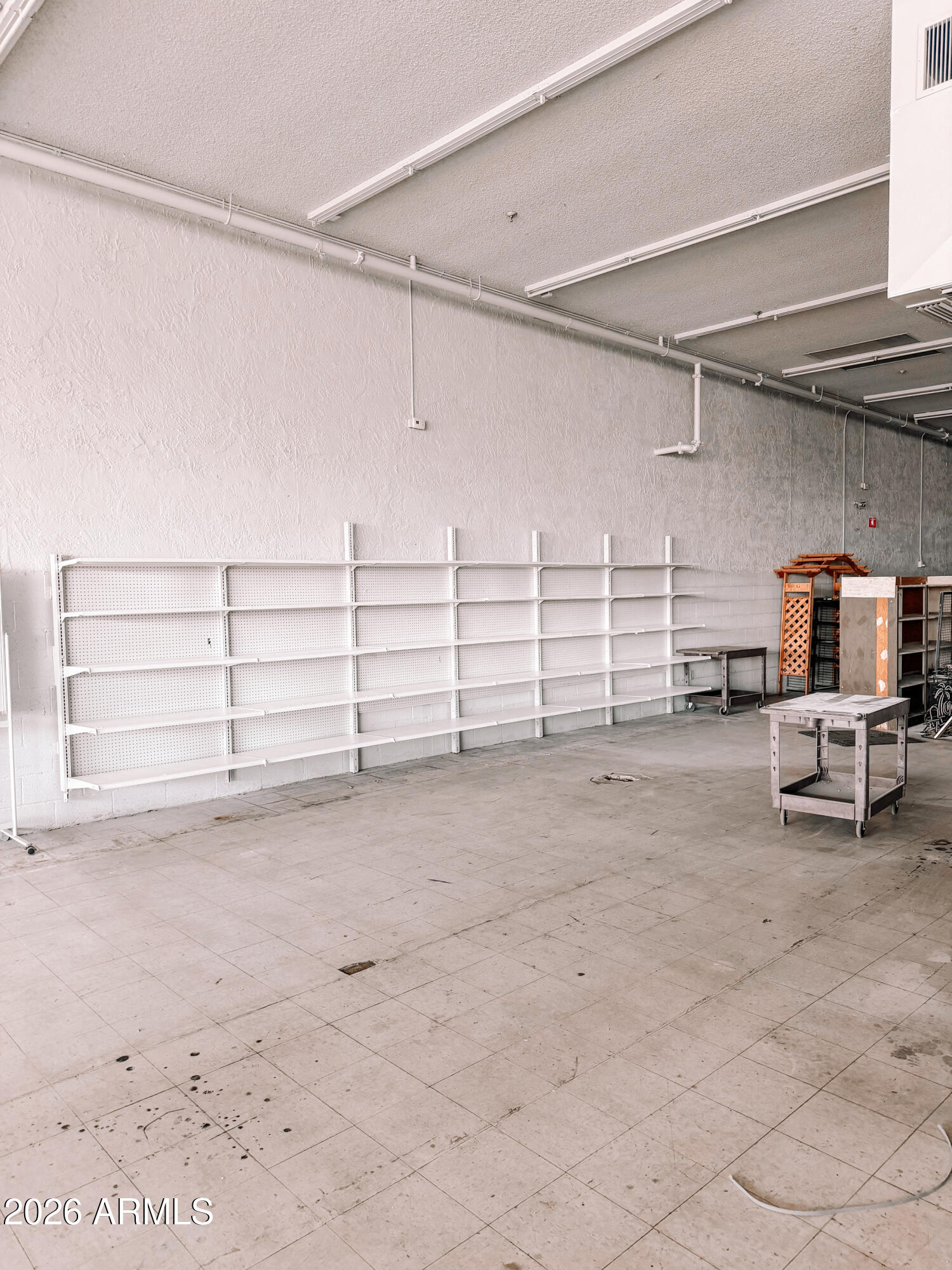 1330 N SAN ANTONIO Avenue