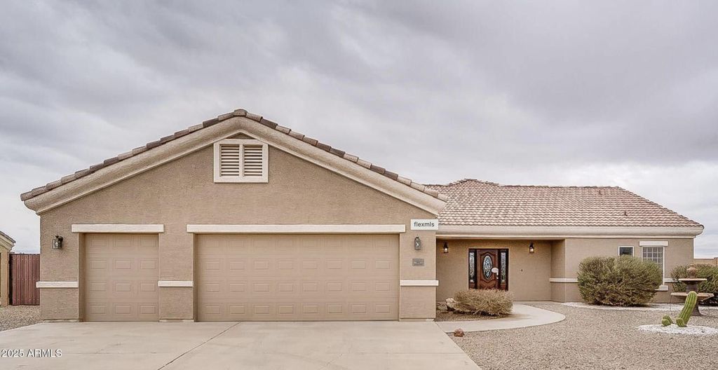 Photo of 9345 W Enchantment Lane, Arizona City, AZ 85123 (MLS # 6924932)