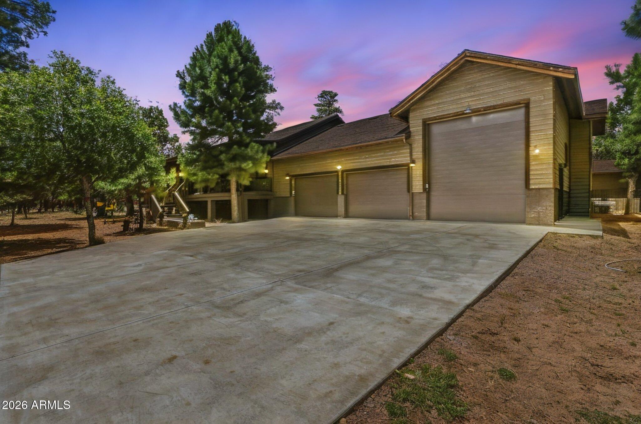 2486 DEER Path