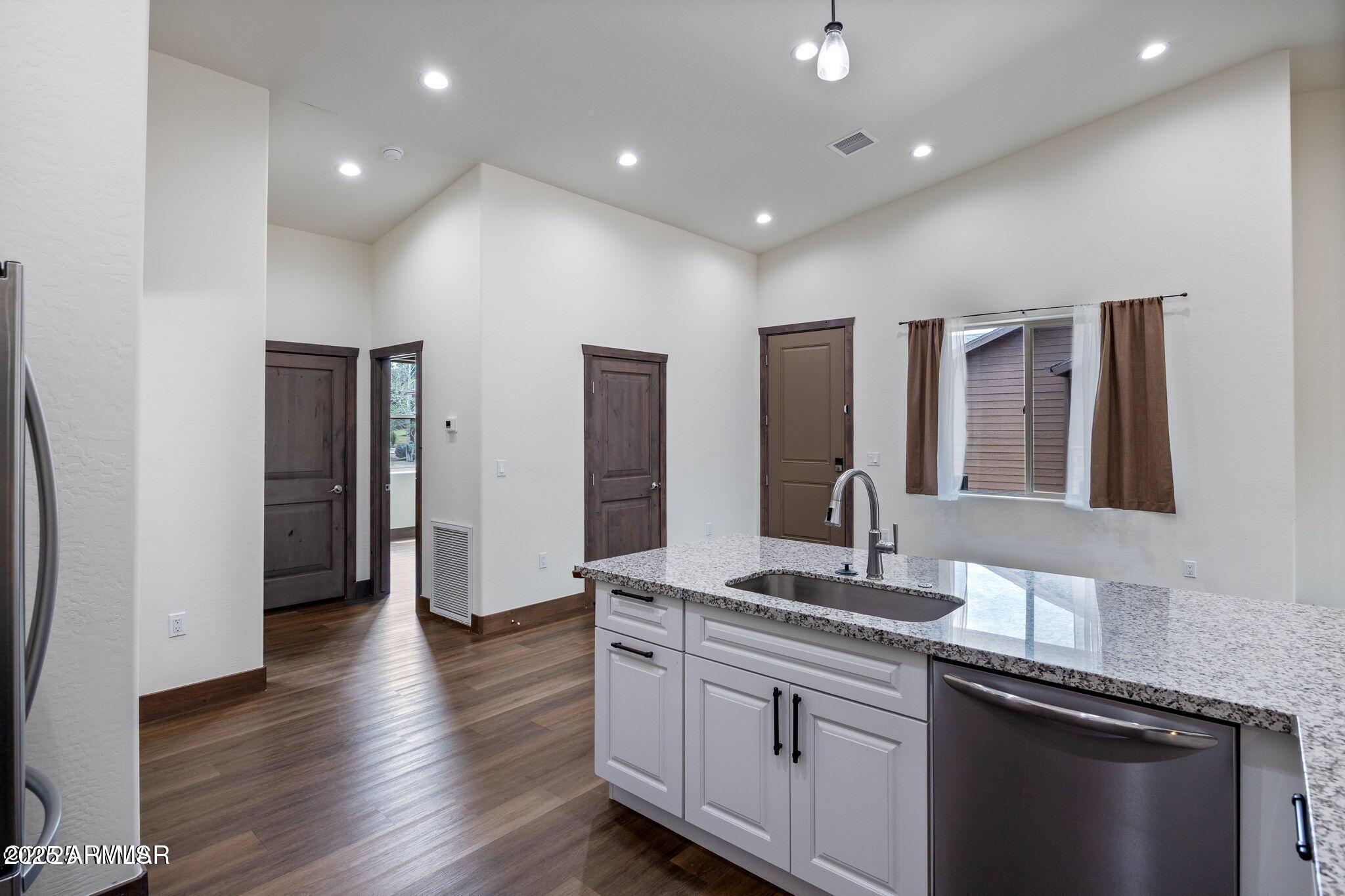 THE RETREAT VILLAS AT BISON CROSSING - Residential