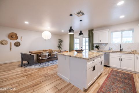 1407 E Windsor Avenue Phoenix AZ 85006