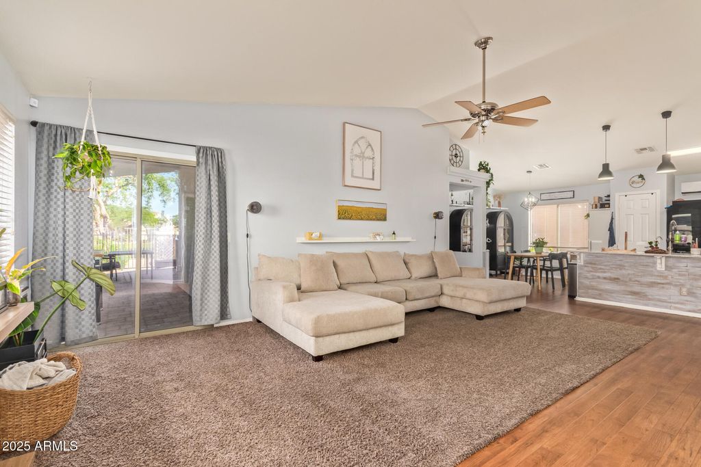 Photo of 11822 W Softwind Drive, Sun City, AZ 85373 (MLS # 6936909)