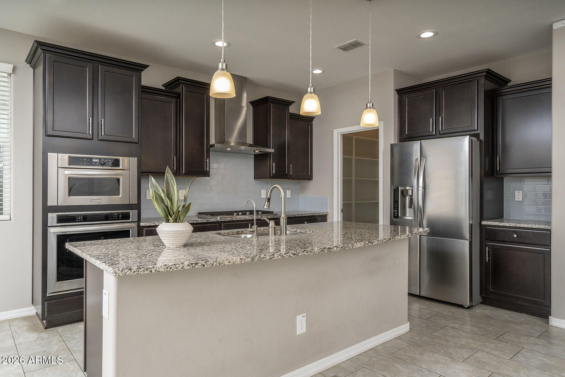 2354 W RIVERSIDE Street