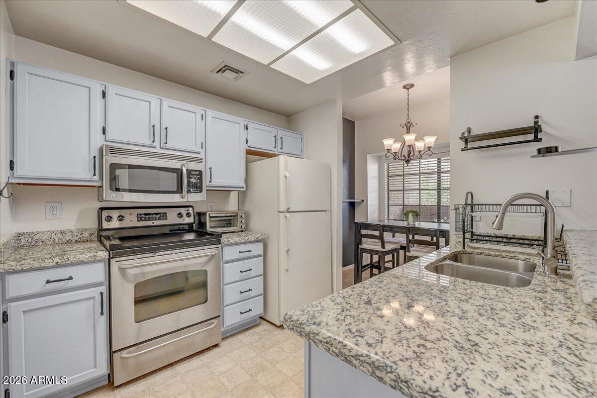 930 N Mesa Drive 2030