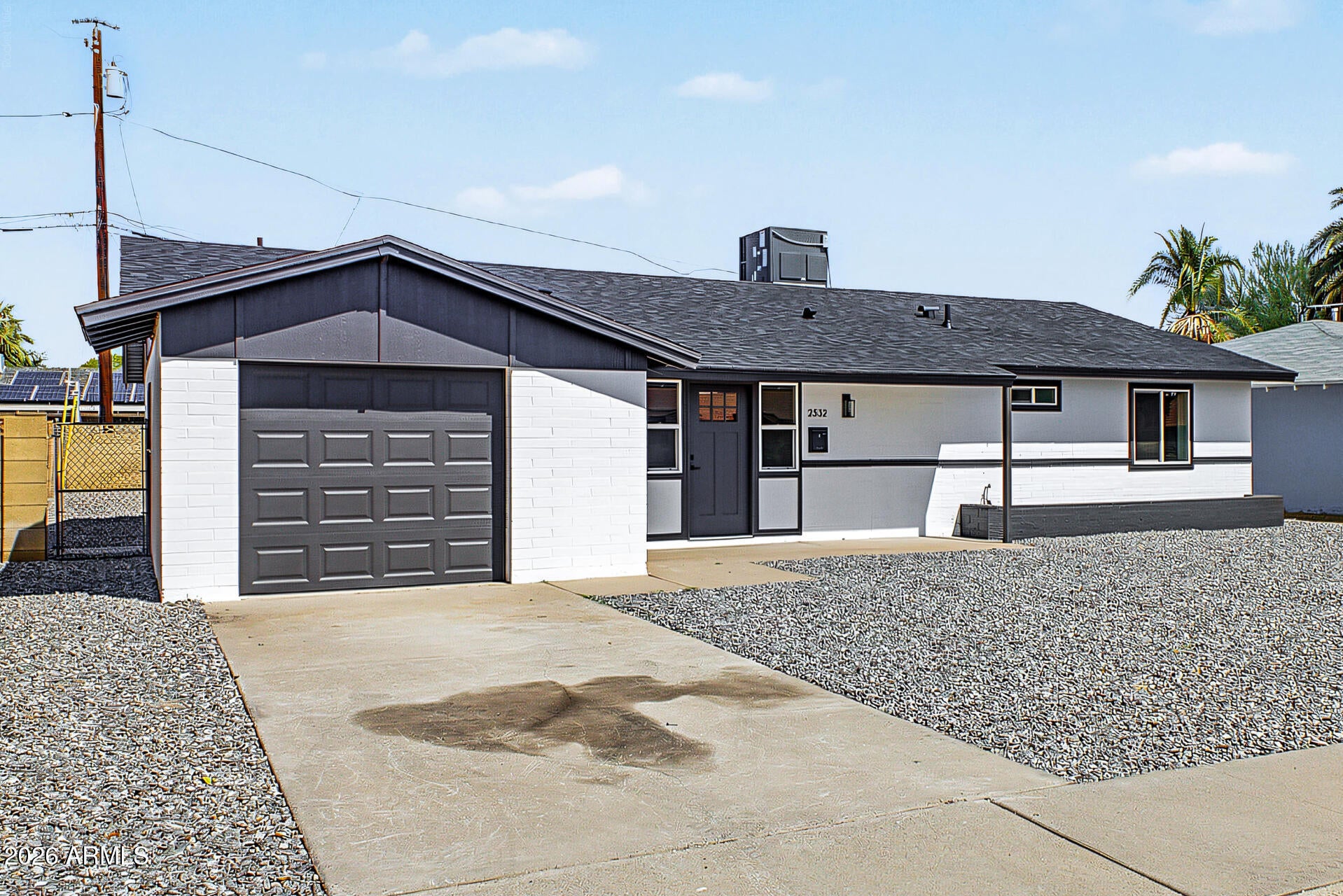 2532 W COLUMBINE Drive