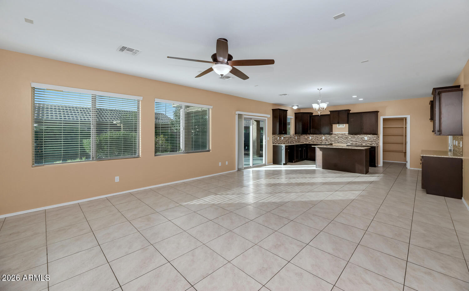 5833 W HIDALGO Avenue