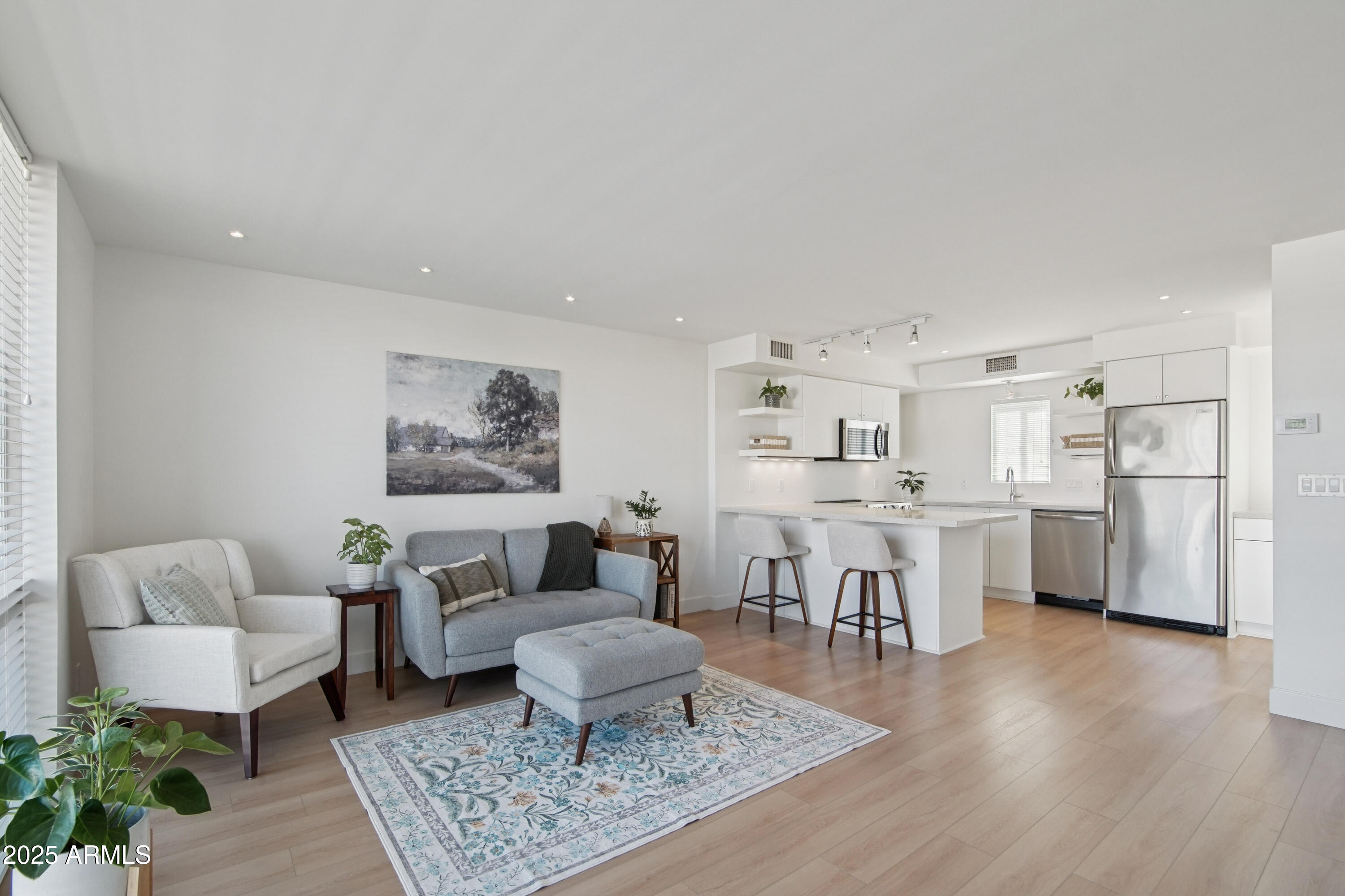 7601 E 2ND Street 29