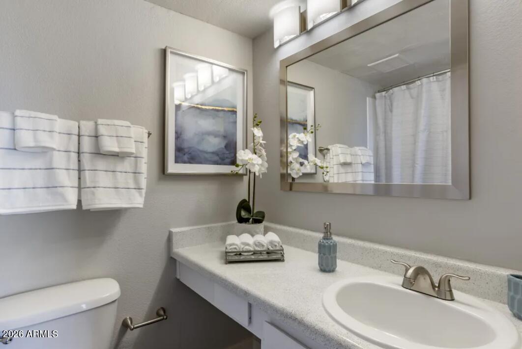 17031 N 11TH Avenue 1