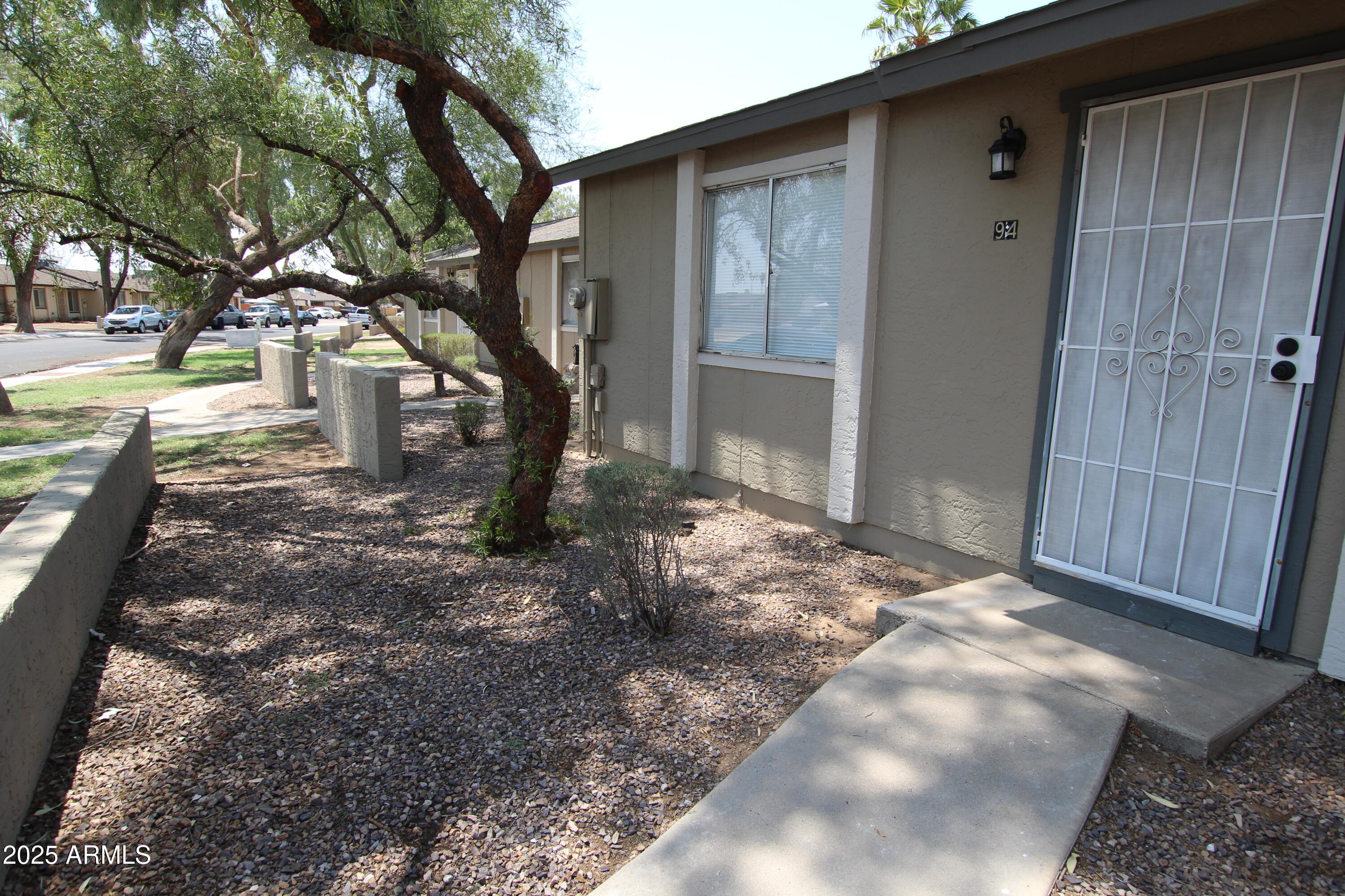 6711 W OSBORN Road 94