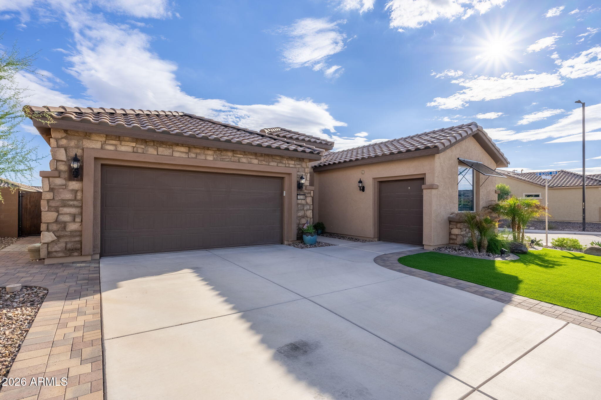 7773 W Cactus Wren Way