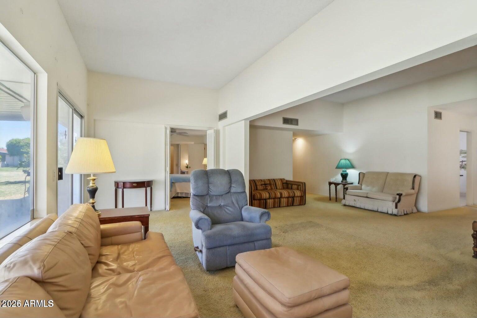 9706 W LONG HILLS Drive