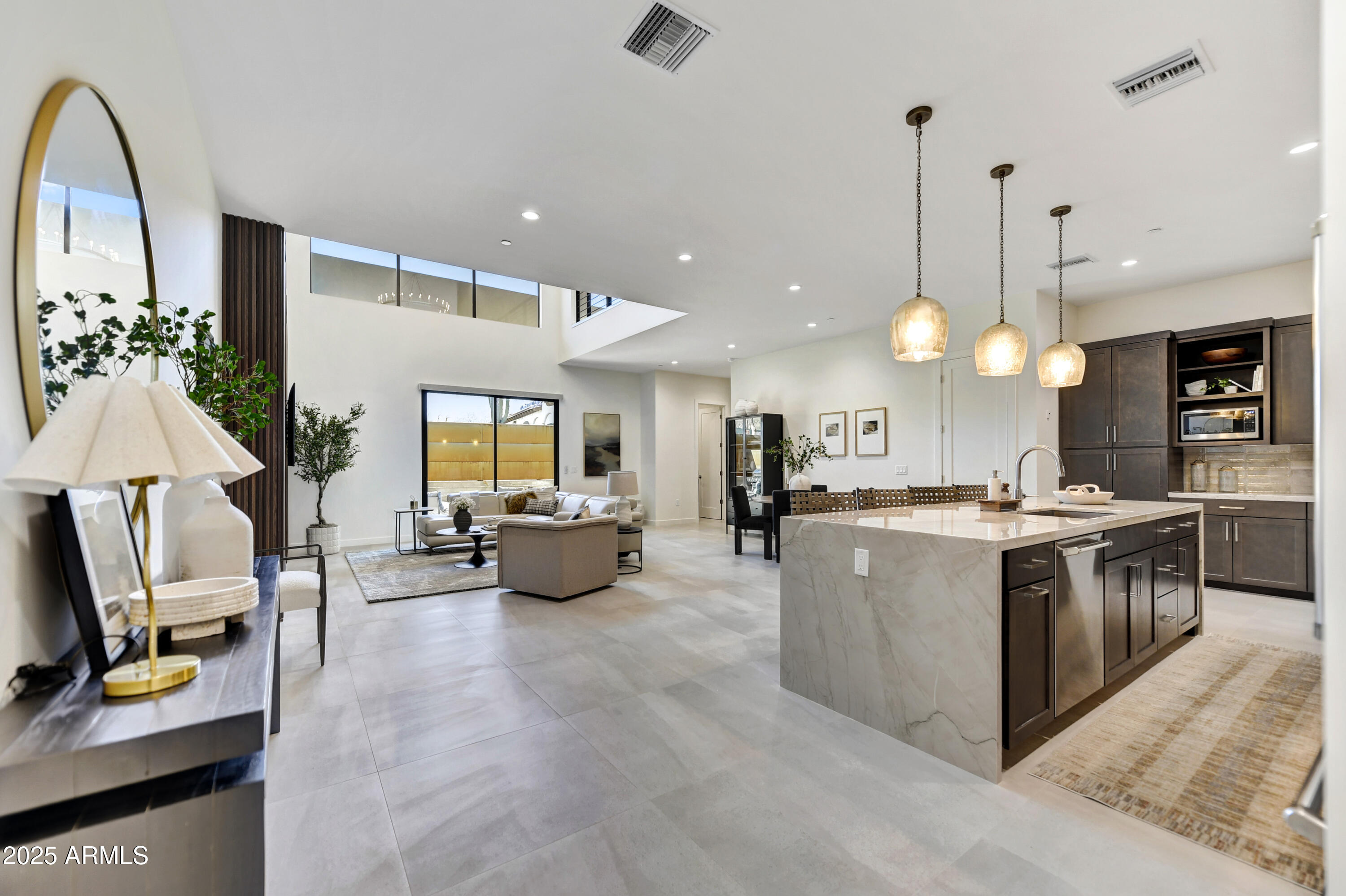 6525 E CAVE CREEK Road 301