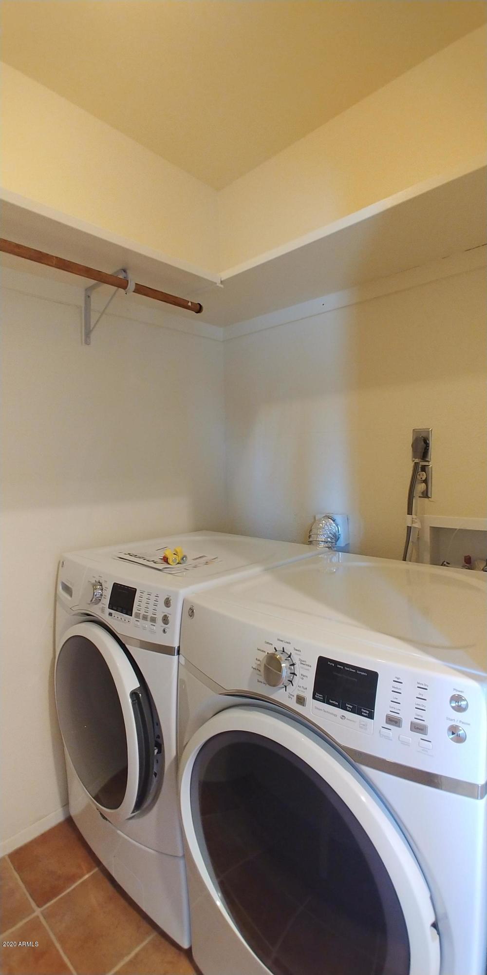 TOWN & COUNTRY ESTATES UNIT 11 - Residential