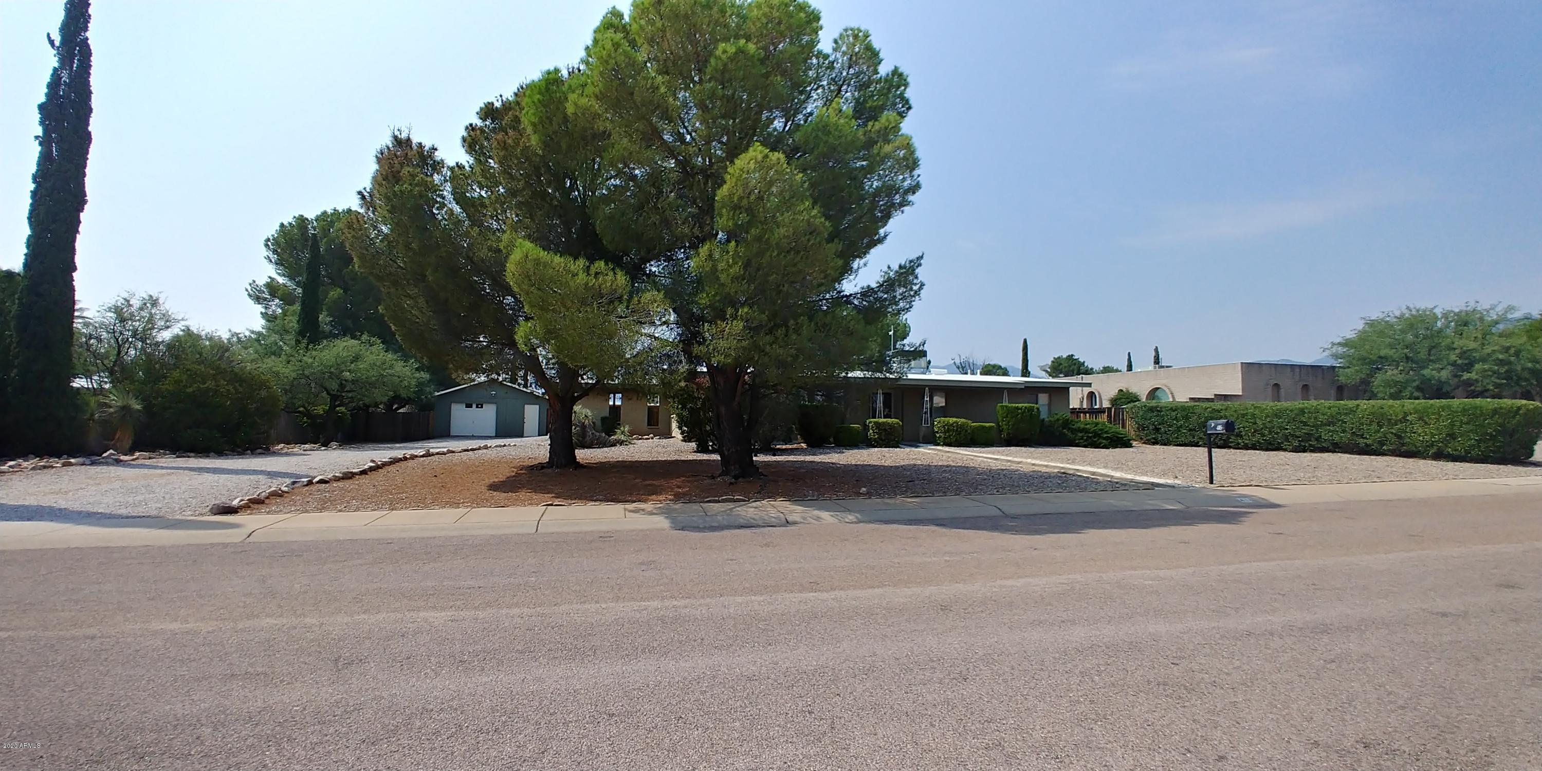 TOWN & COUNTRY ESTATES UNIT 11 - Residential