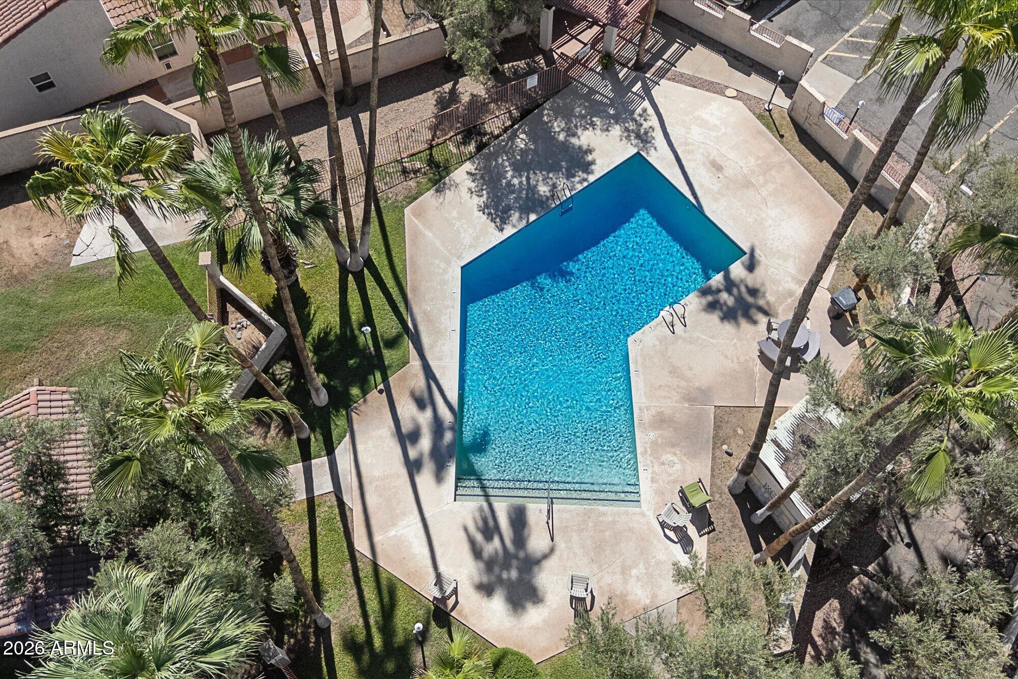 2021 E SOLANA Drive