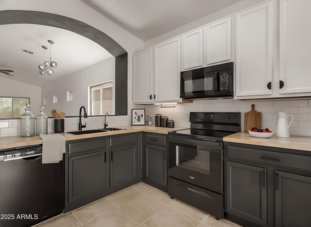 Photo of 1170 E Jardin Drive, Casa Grande, AZ 85122 (MLS # 6915832)