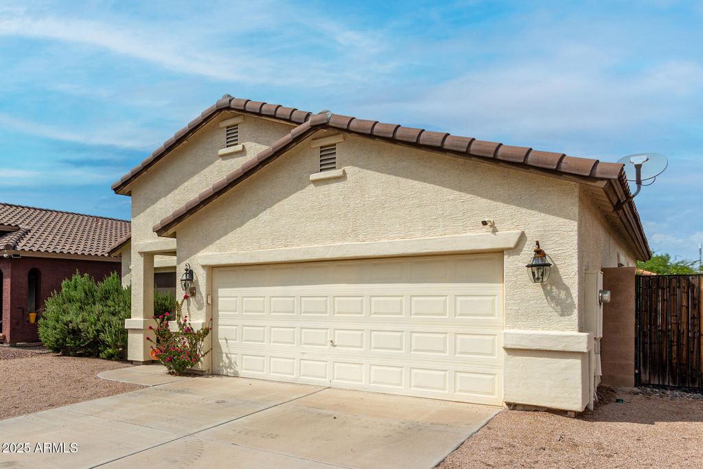 Photo of 1170 E Jardin Drive, Casa Grande, AZ 85122 (MLS # 6915832)