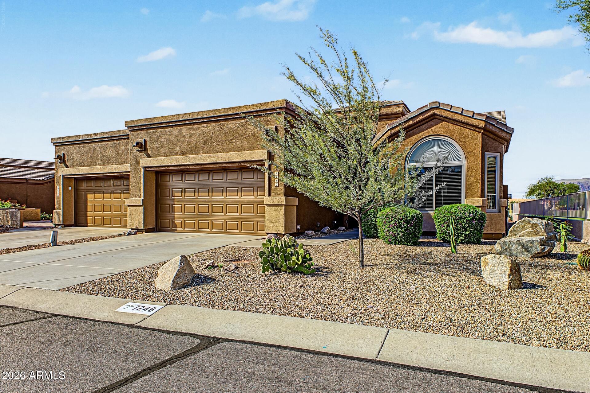 7246 E CANYON WREN Drive