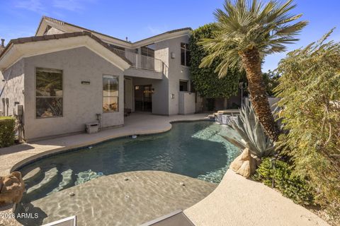 3208 E ORANGE Drive Phoenix AZ 85018