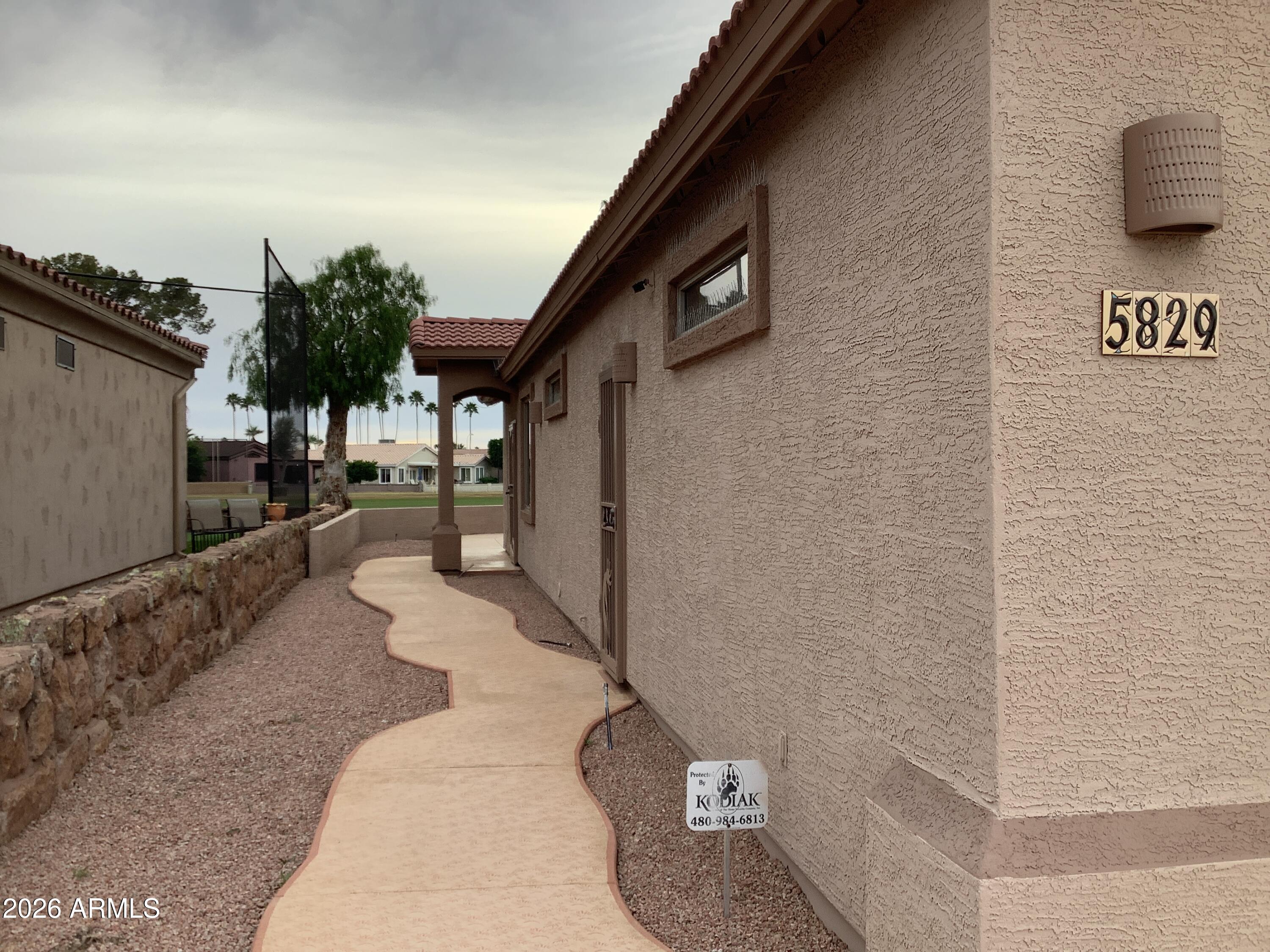 5829 E MONTARA Place