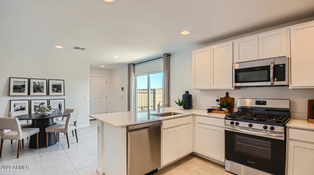 17396 N Del Mar Avenue