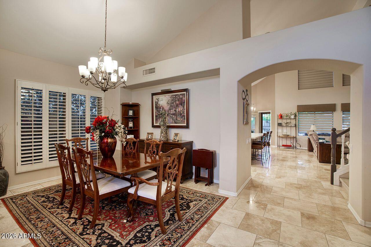 5917 E DANBURY Road E