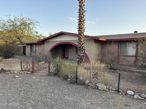 1735 E GRISWOLD Road Phoenix AZ 85020