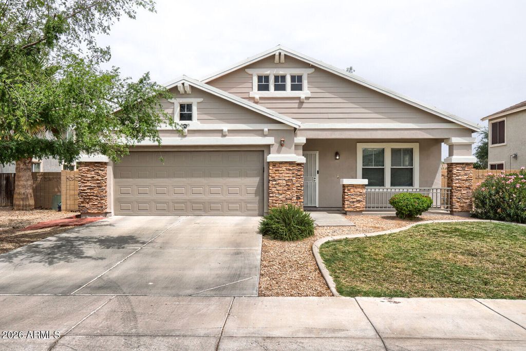 Photo of 7270 W Gardenia Avenue, Glendale, AZ 85303 (MLS # 7015885)