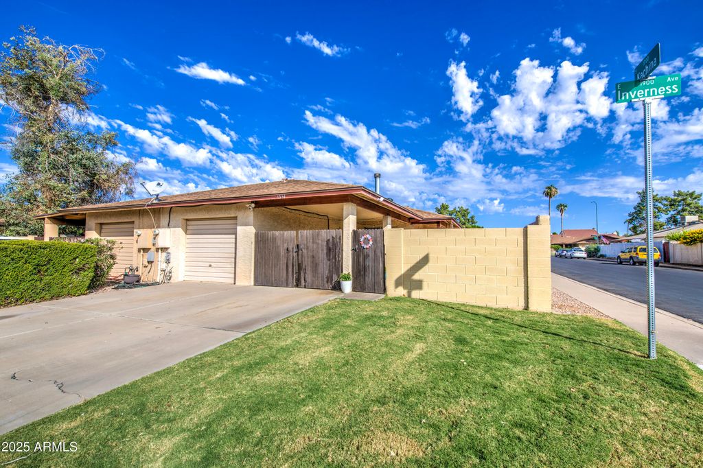 Photo of 1934 E Inverness Avenue, Mesa, AZ 85204 (MLS # 6931616)
