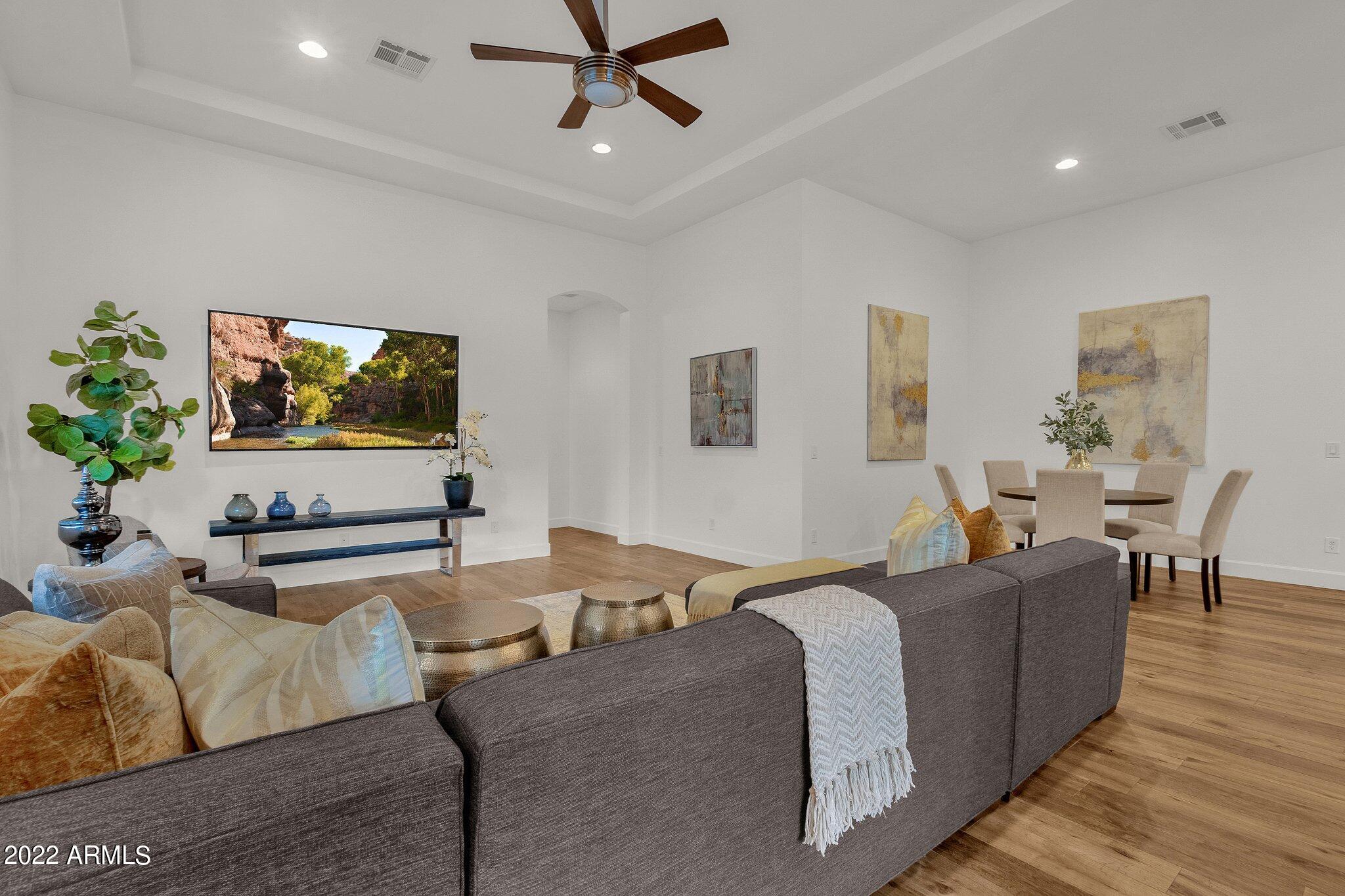 CAMELBACK SIERRA - Residential