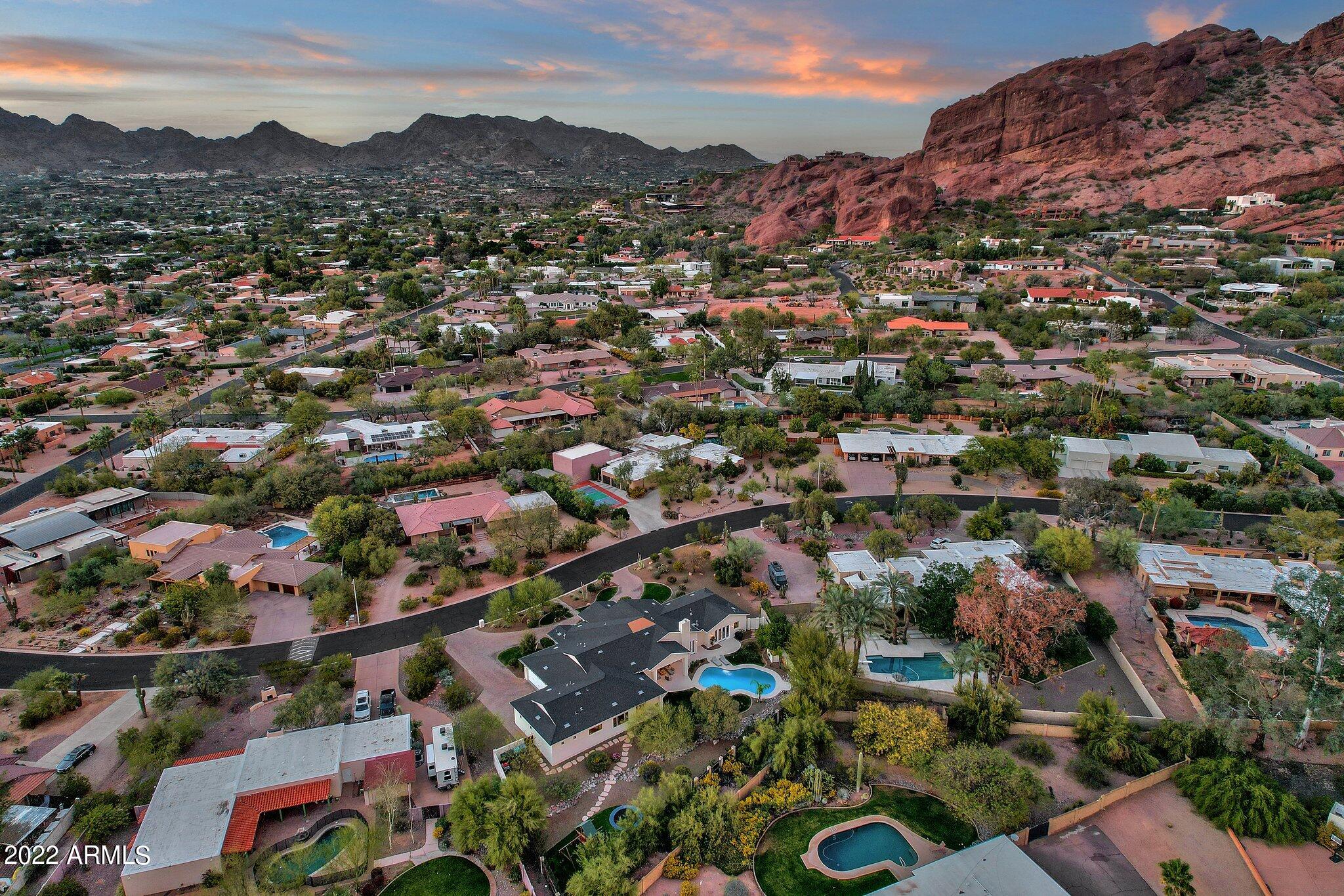 CAMELBACK SIERRA - Residential