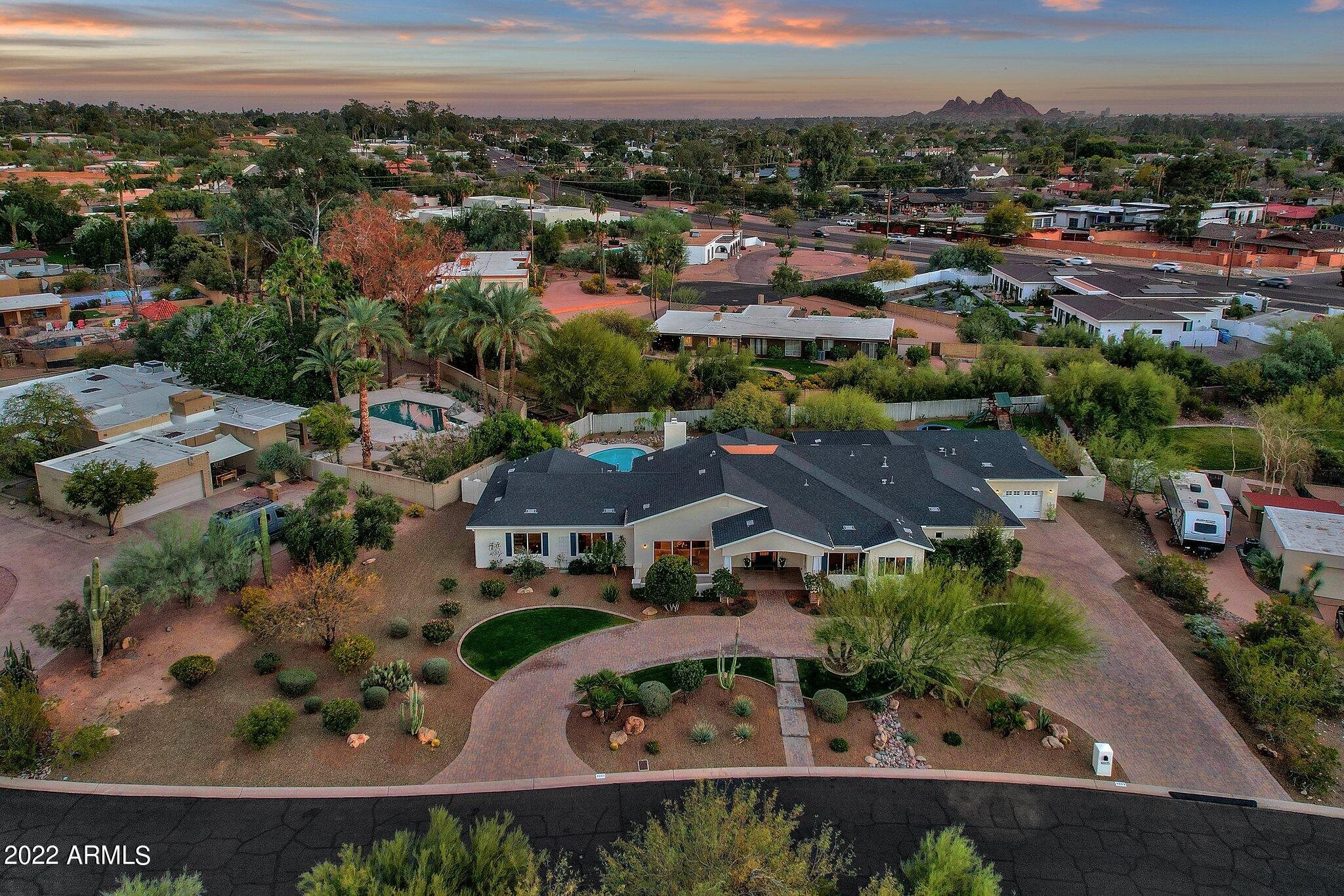CAMELBACK SIERRA - Residential