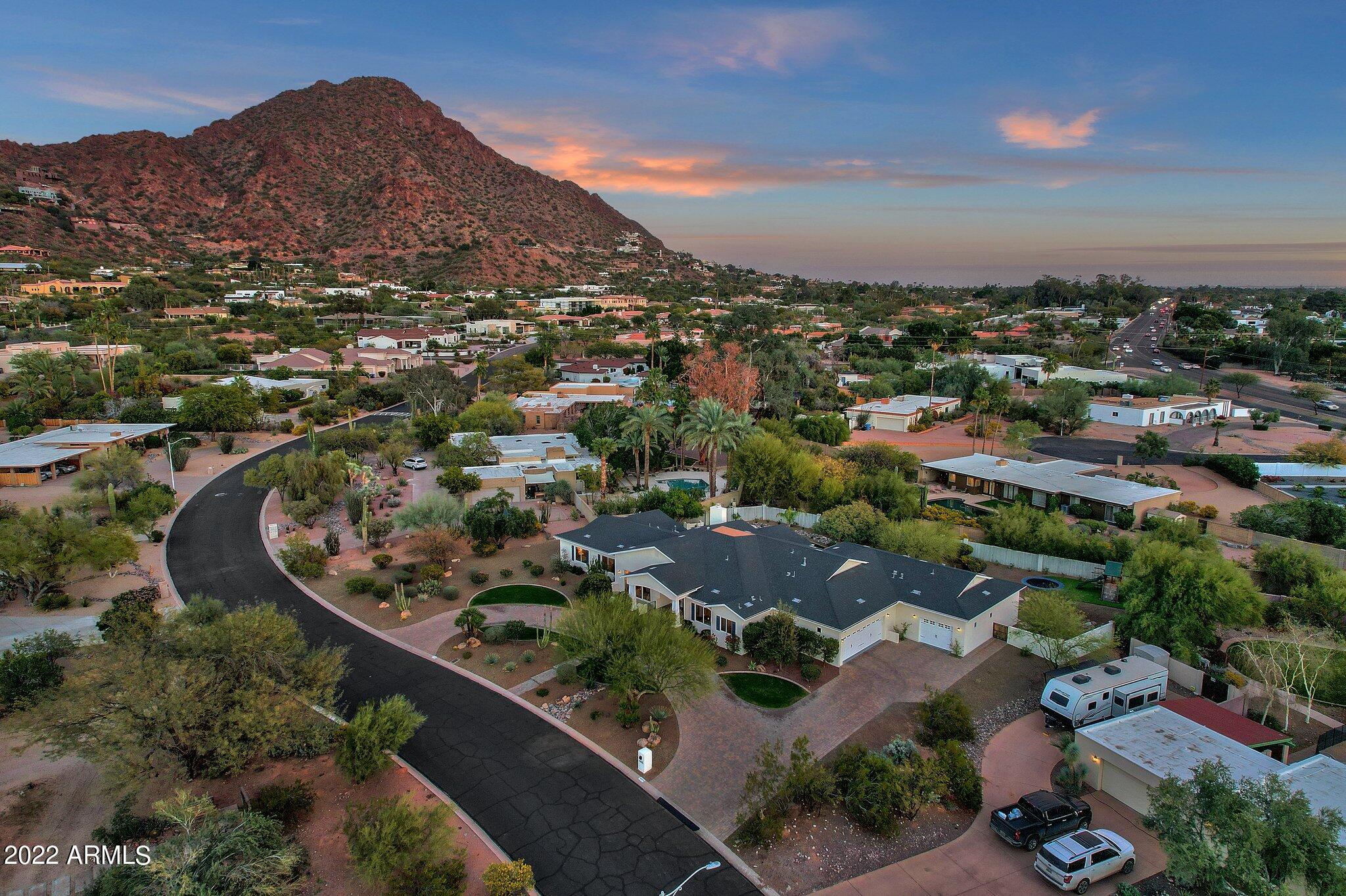 CAMELBACK SIERRA - Residential