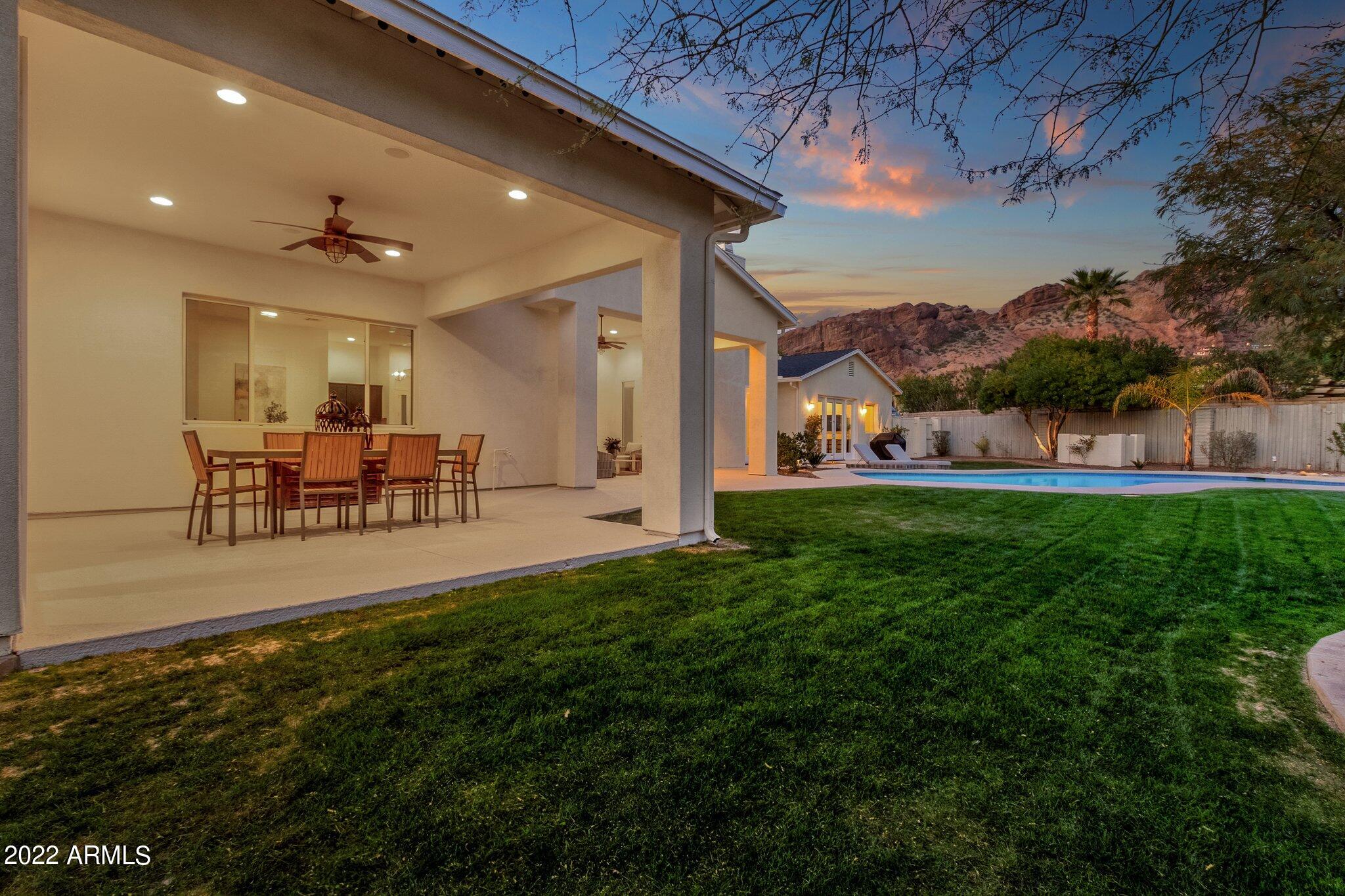 CAMELBACK SIERRA - Residential
