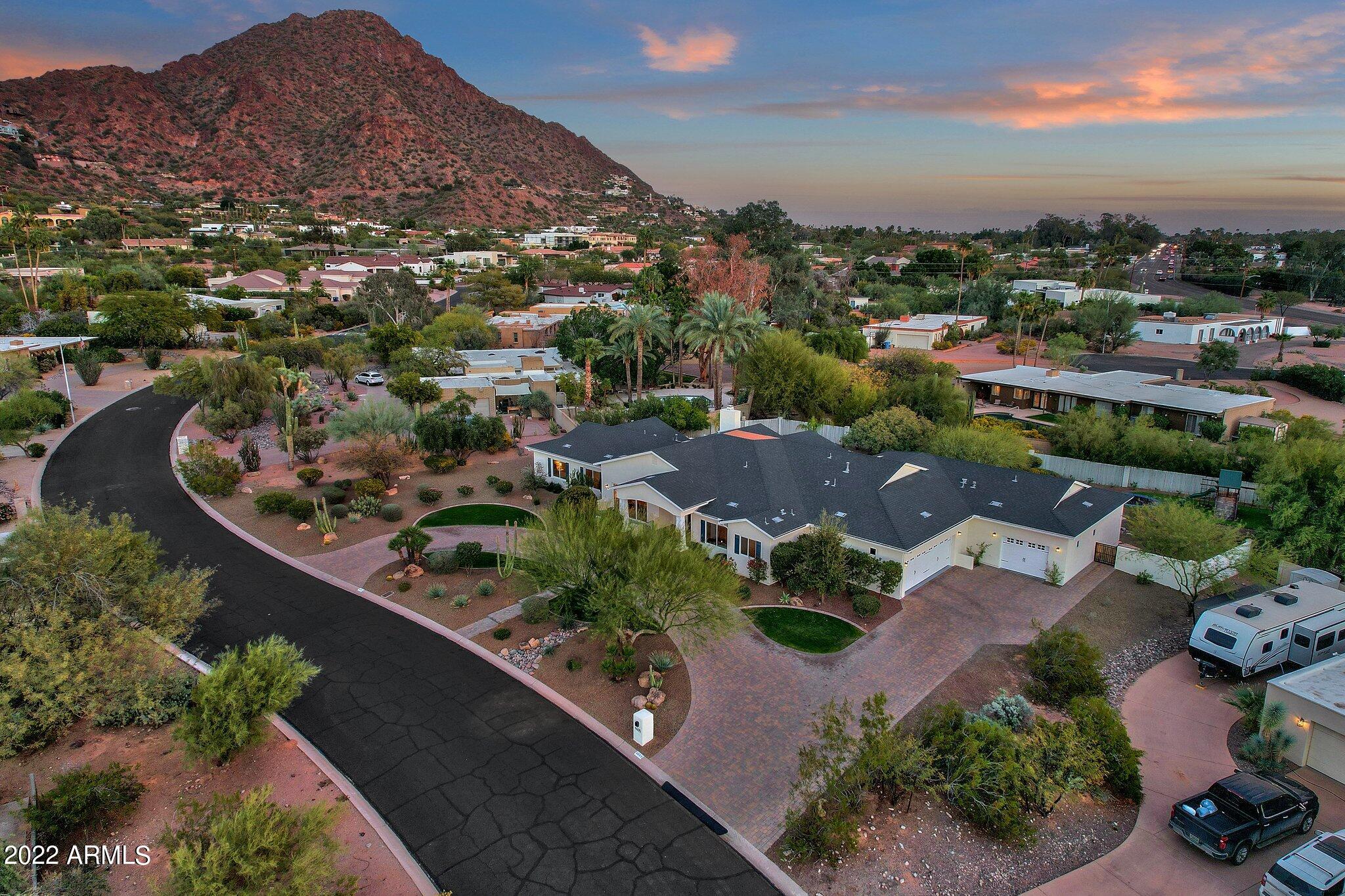 CAMELBACK SIERRA - Residential